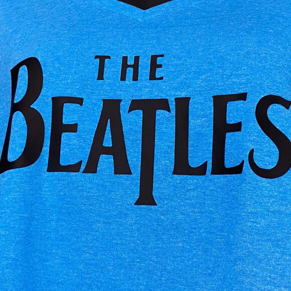NEW The Beatles Drop T Design Vinyl Graphic Print T-shirt Size XL Handmade Vneck - Picture 5 of 5